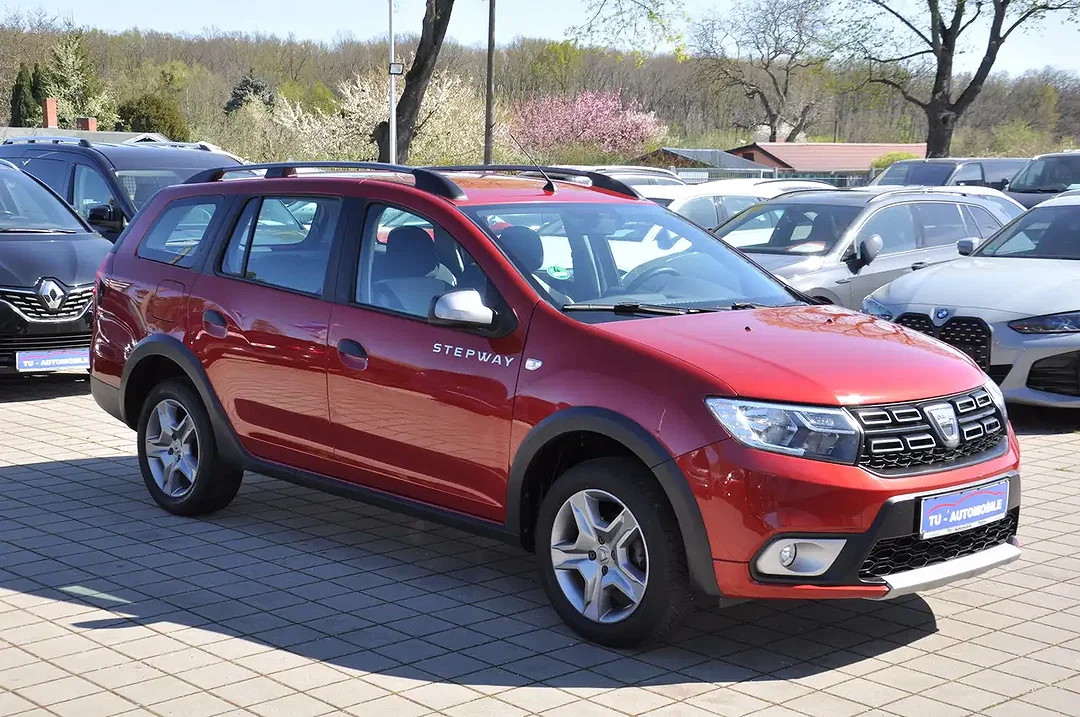 Dacia Logan - Afbeelding 1