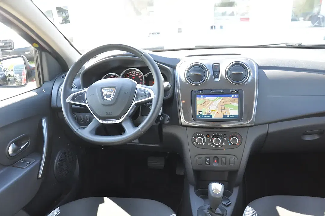 Dacia Logan - Thumbnail 11