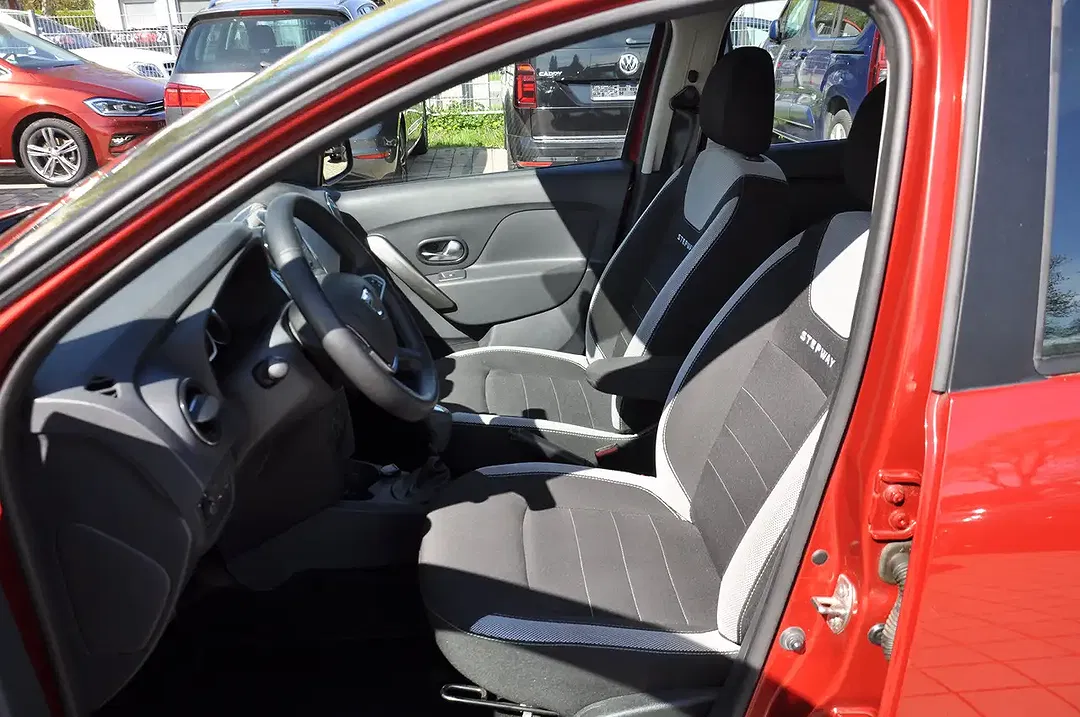 Dacia Logan - Thumbnail 12