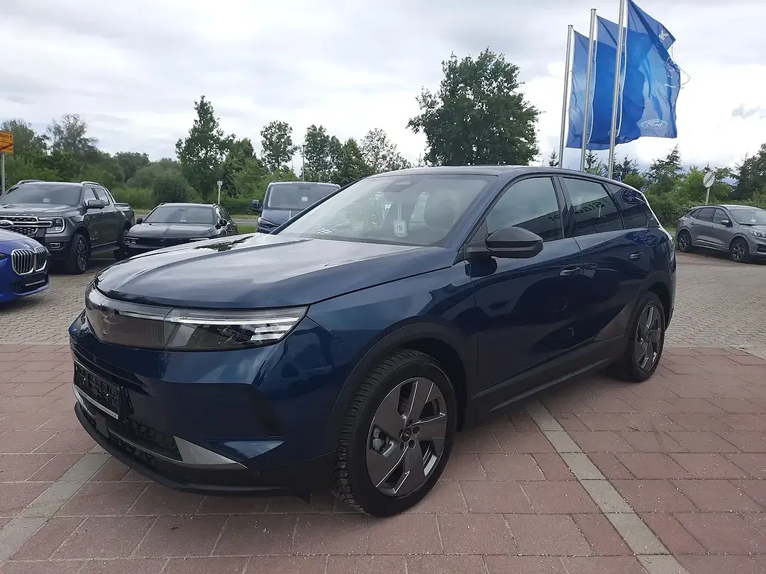 Opel Grandland - Thumbnail 1