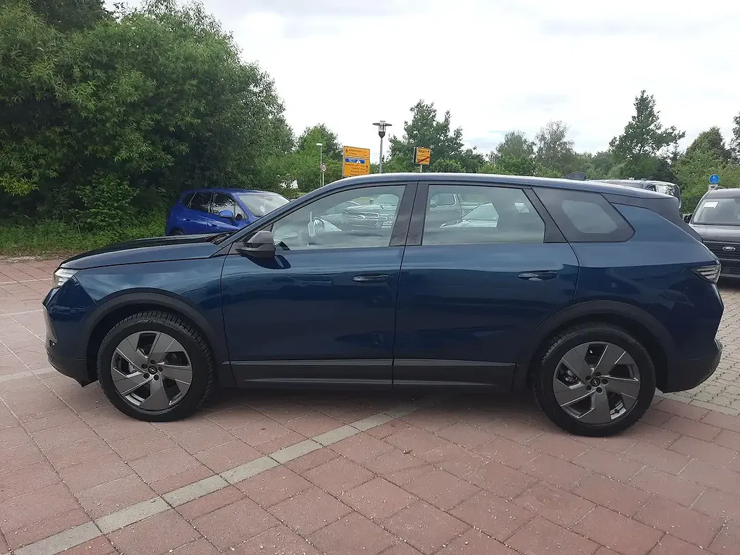 Opel Grandland - Thumbnail 8