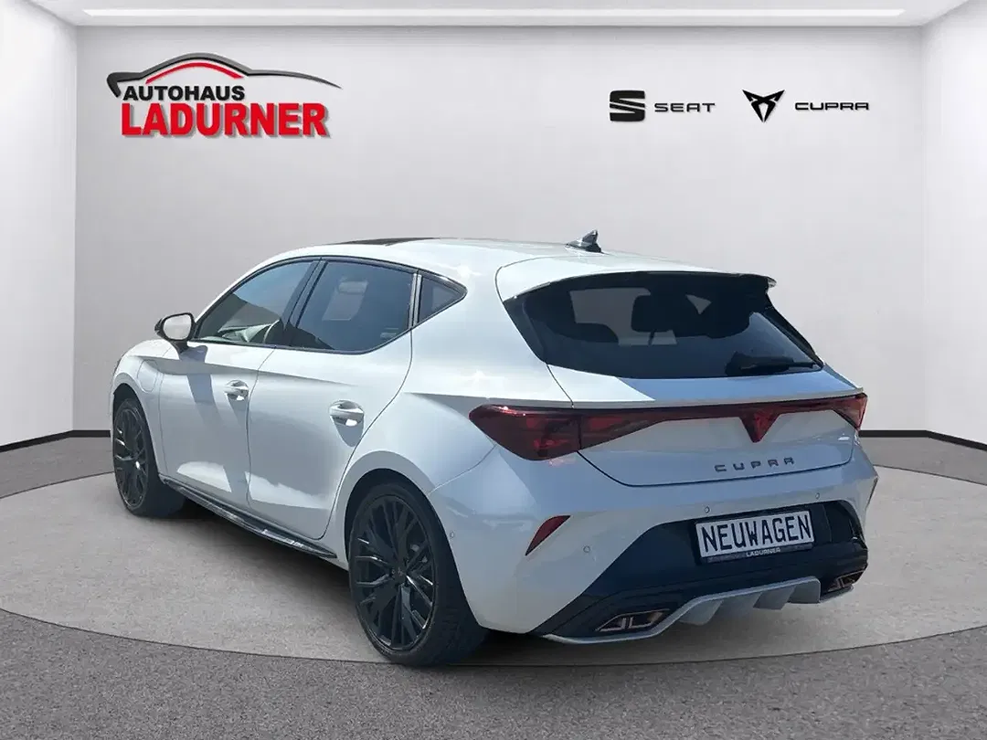 CUPRA Leon - Thumbnail 2
