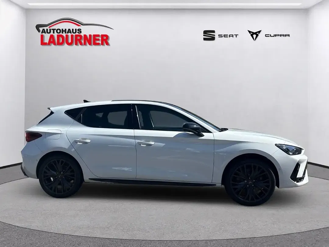 CUPRA Leon - Thumbnail 5