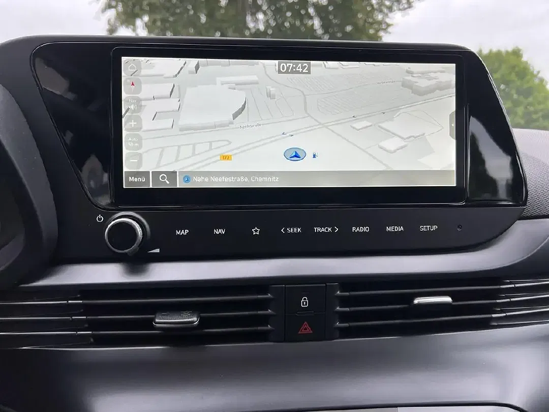 Hyundai i20 - Thumbnail 9