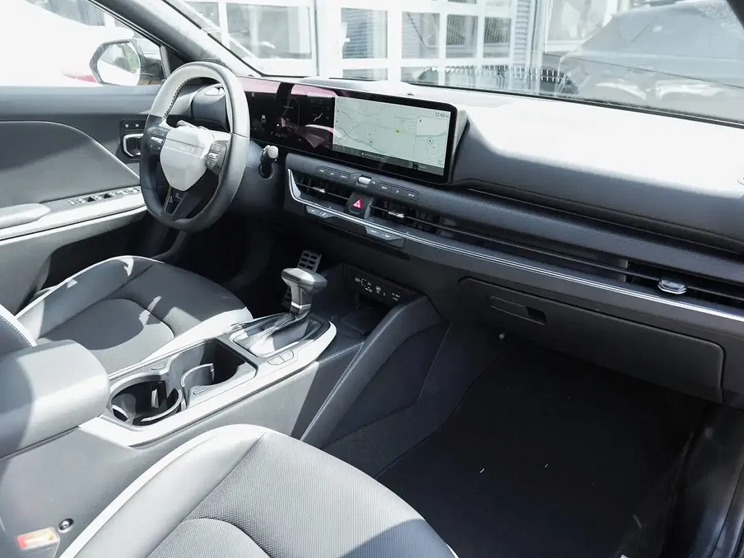 Kia K4 - Thumbnail 10