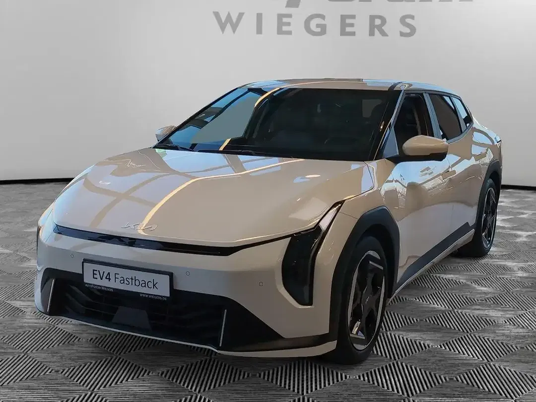 Kia EV4 - Thumbnail 2