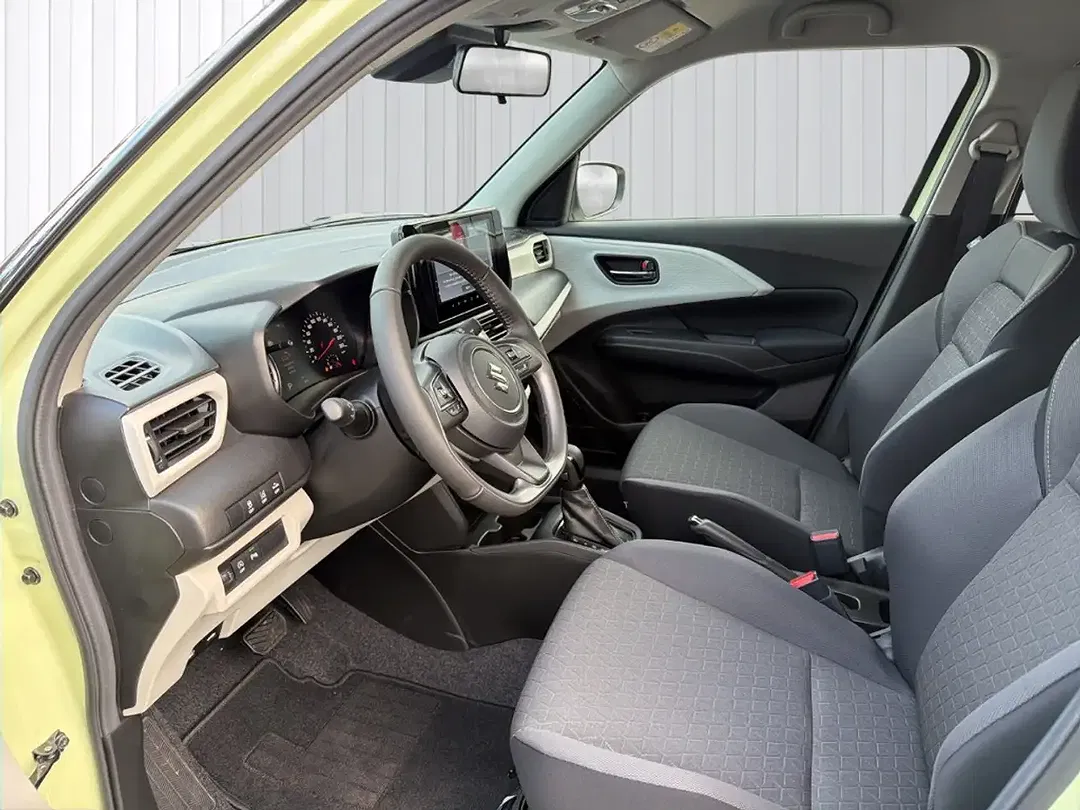 Suzuki Swift - Thumbnail 7