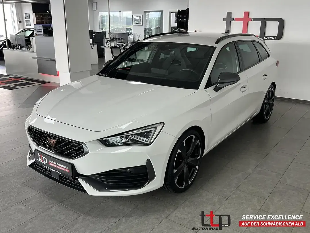 CUPRA Leon - Thumbnail 1