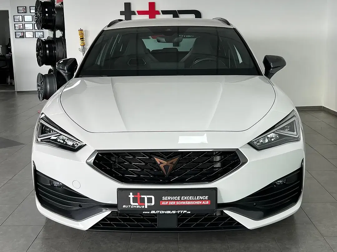 CUPRA Leon - Thumbnail 3
