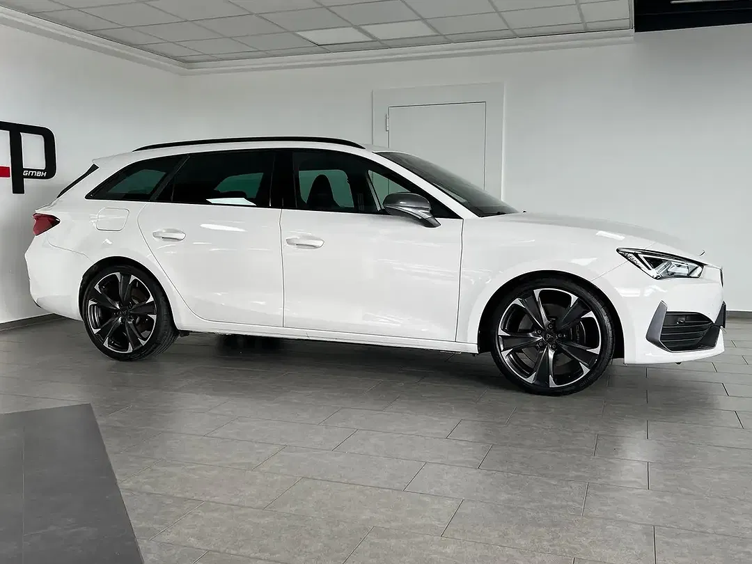 CUPRA Leon - Thumbnail 5