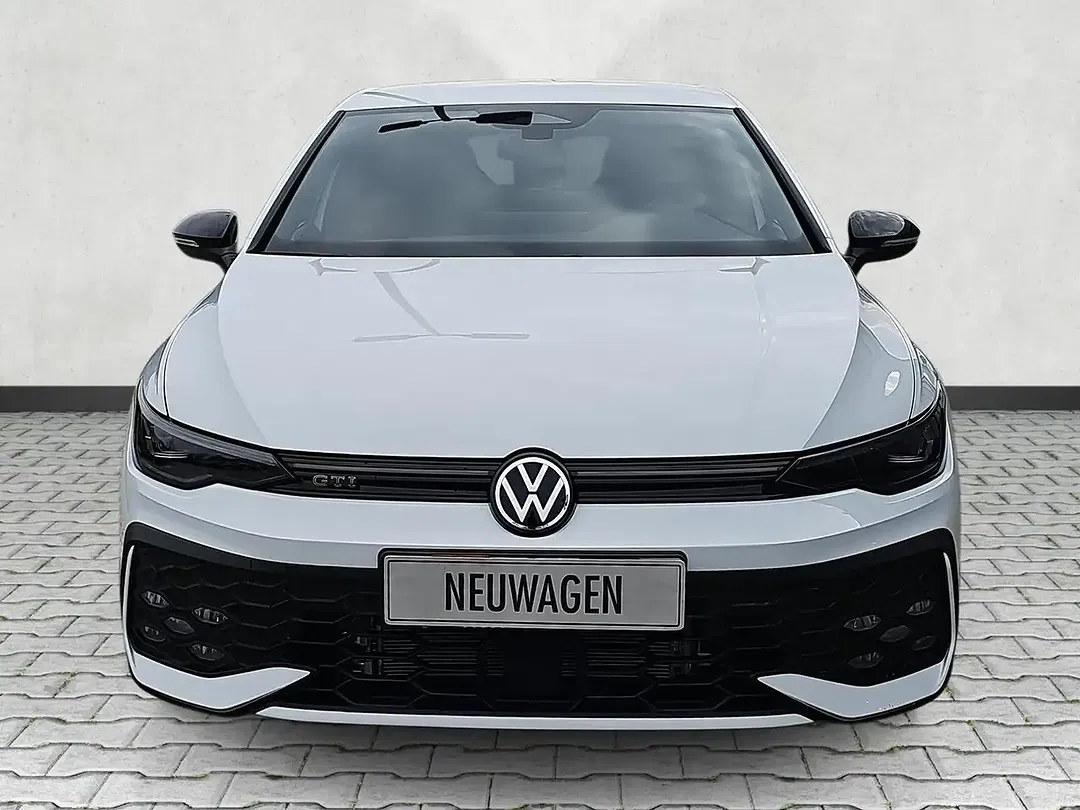 Volkswagen Golf GTI - Thumbnail 3