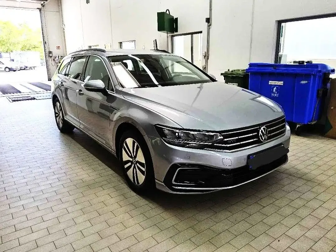 Volkswagen Passat Variant GTE