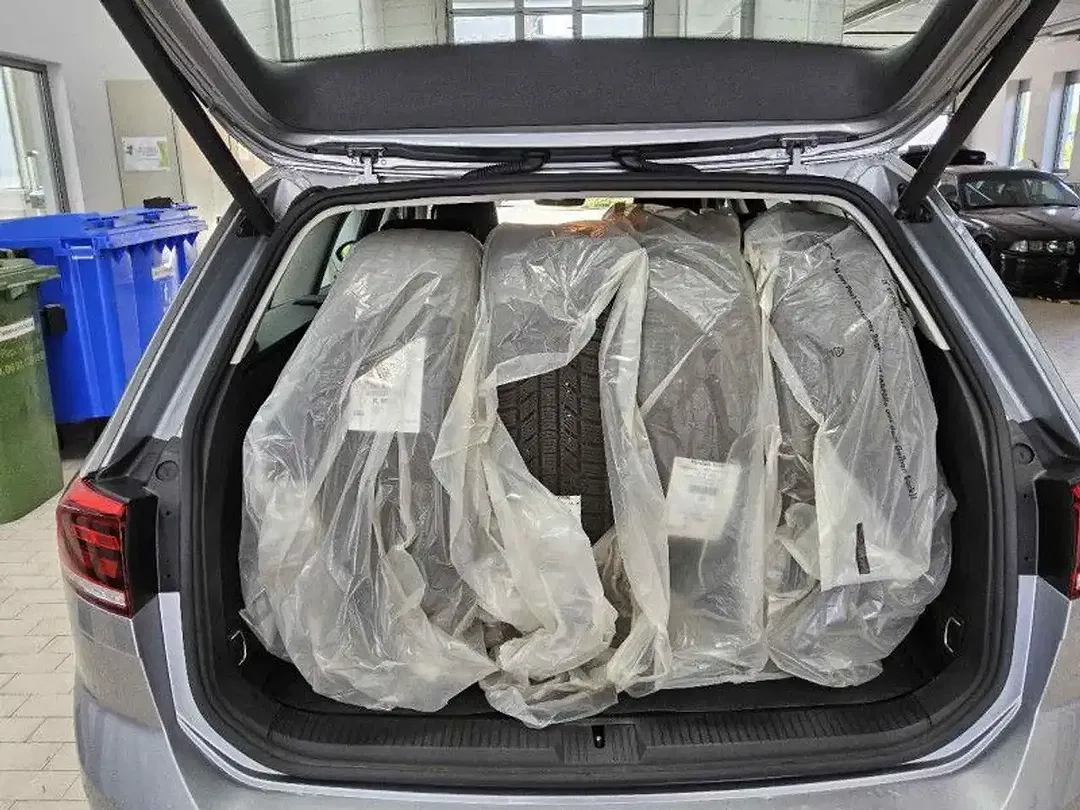 Volkswagen Passat Variant - Thumbnail 7