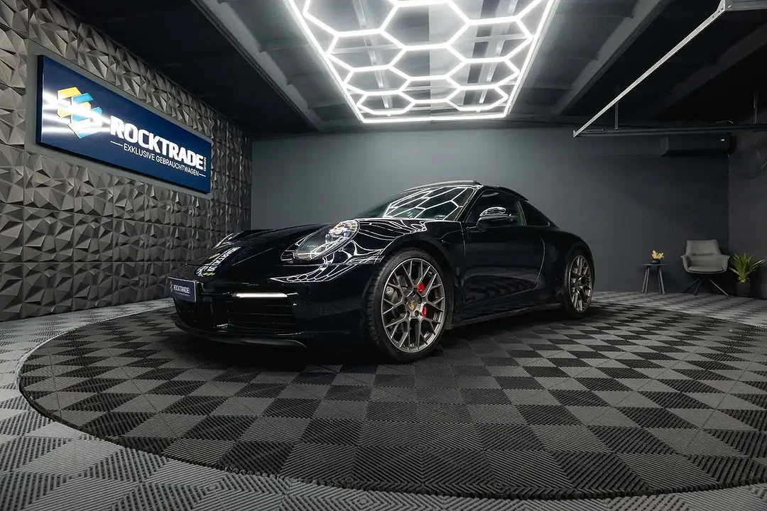 Porsche 992 - Afbeelding 1