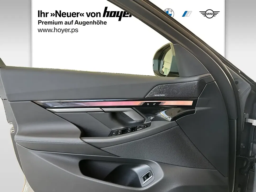 BMW 520 - Thumbnail 14
