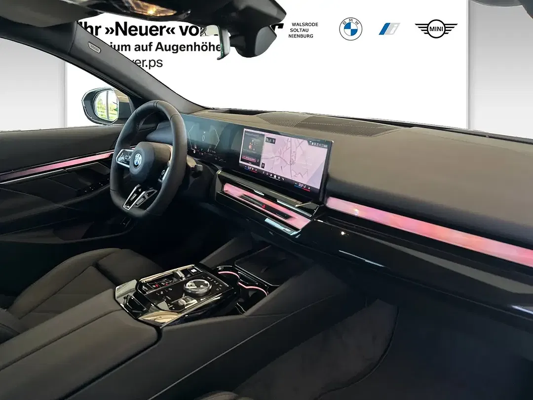 BMW 520 - Thumbnail 4