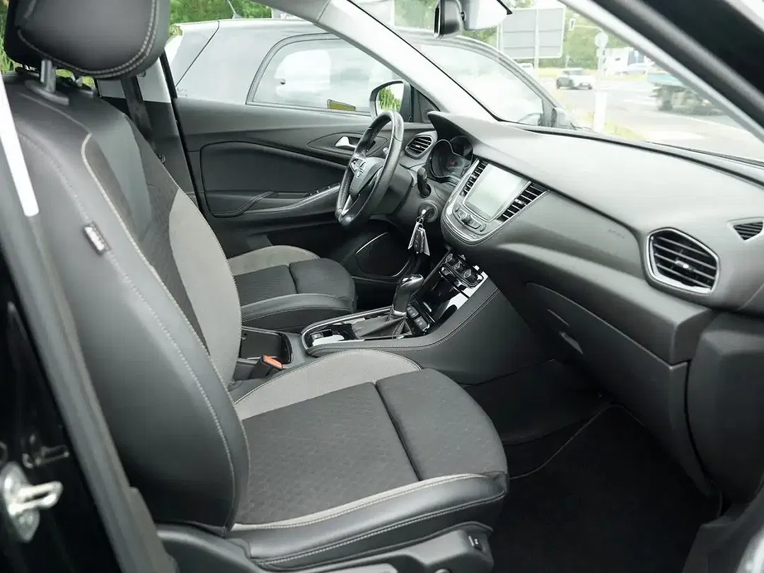 Opel Grandland X - Thumbnail 9