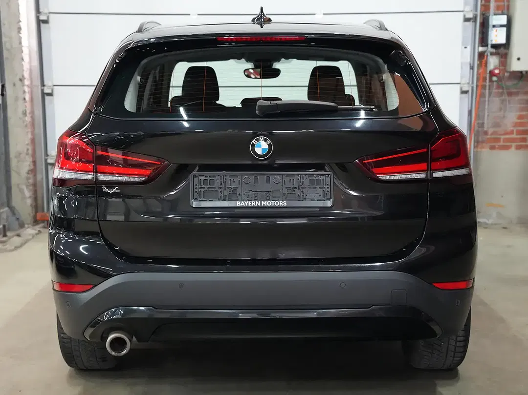 BMW X1 - Thumbnail 6