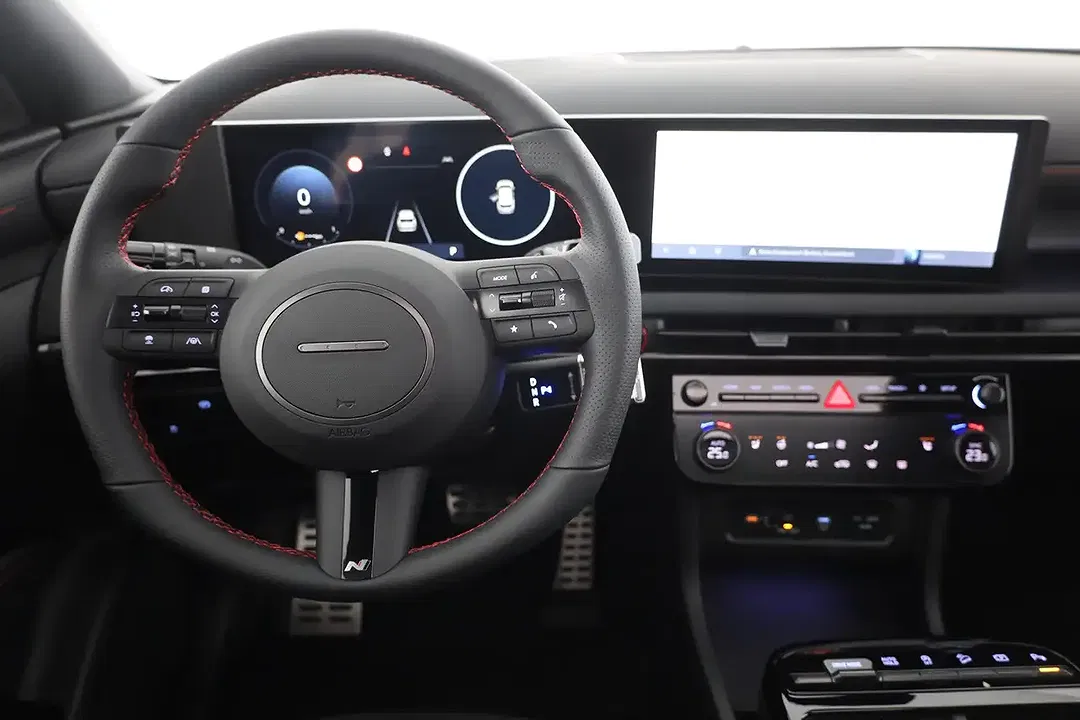 Hyundai TUCSON - Thumbnail 9