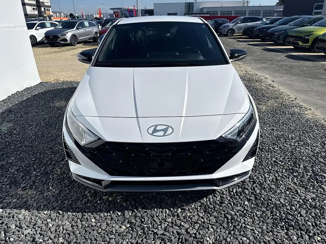 Hyundai i20 - Thumbnail 2