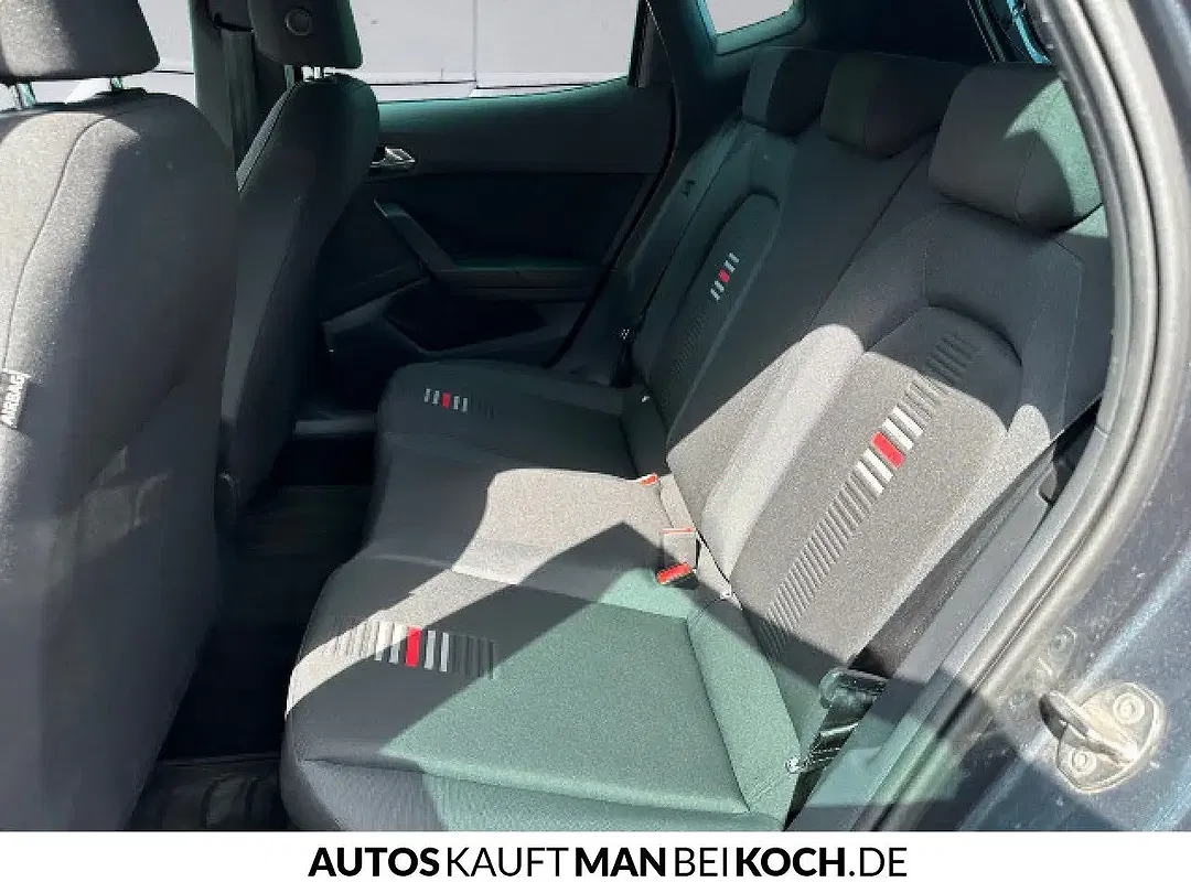 SEAT Arona - Thumbnail 6