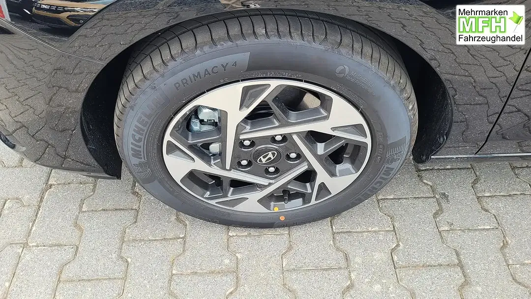 Hyundai i30 - Thumbnail 12