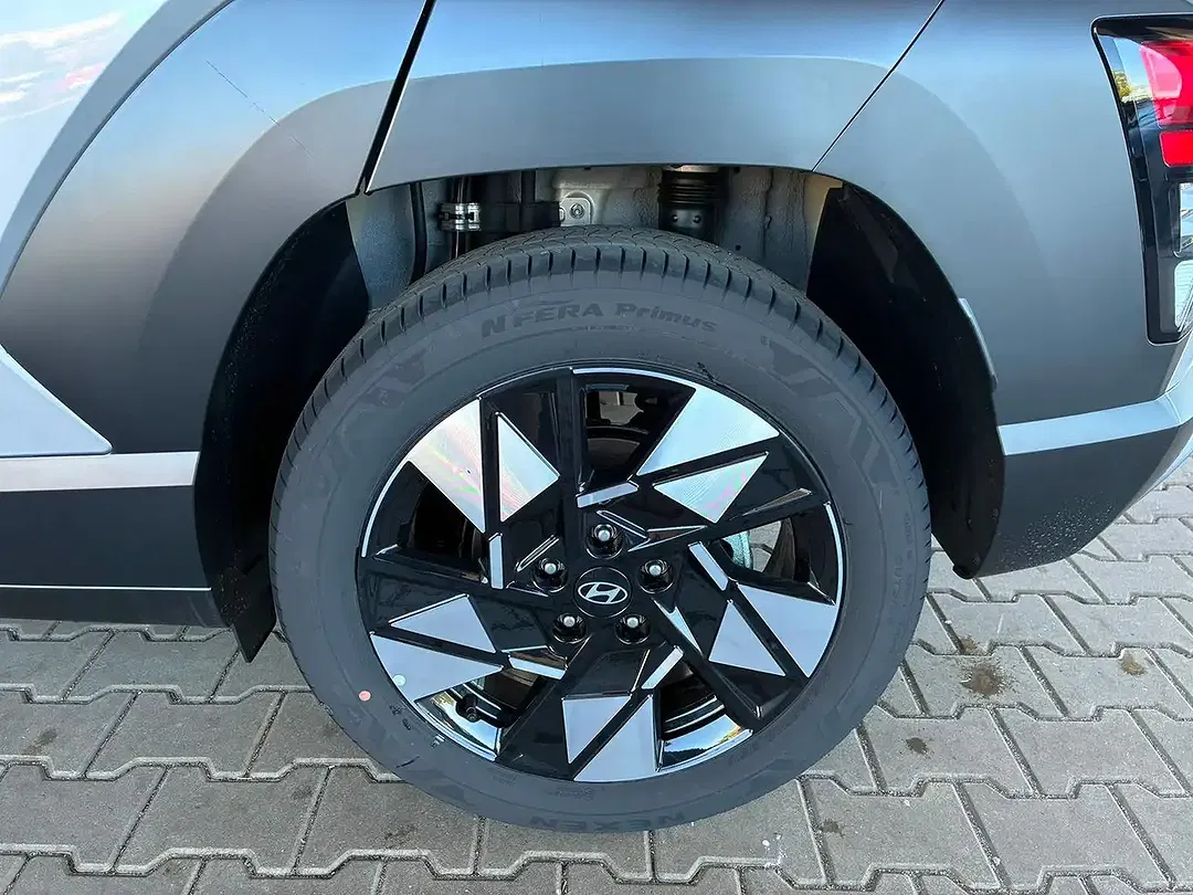 Hyundai KONA - Thumbnail 9