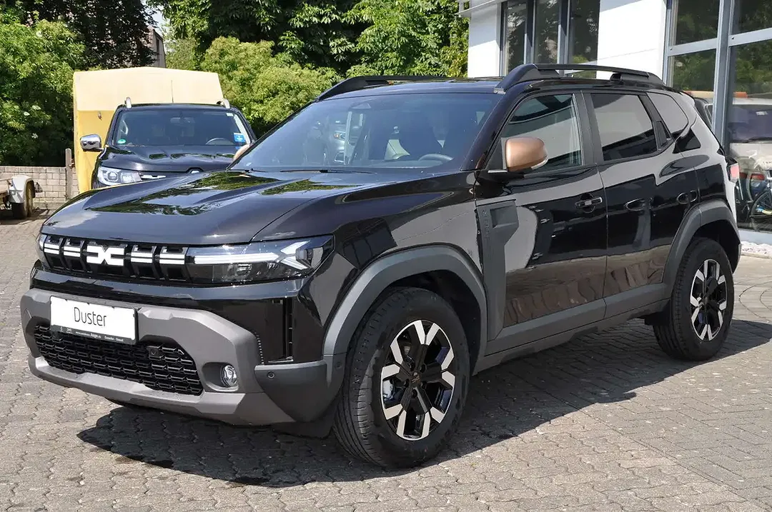 Dacia Duster - Thumbnail 2