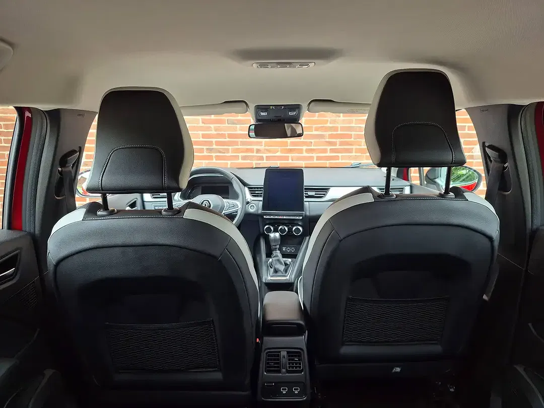 Renault Captur - Thumbnail 11