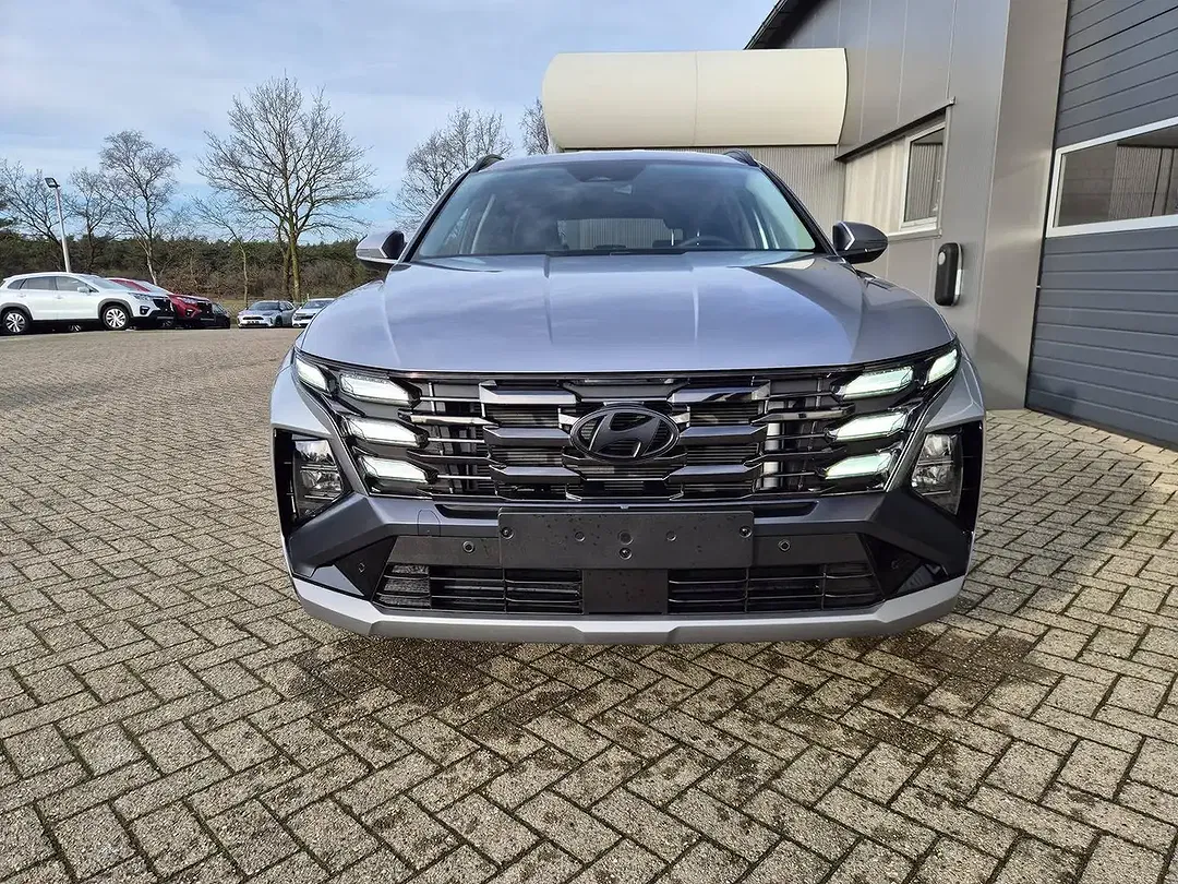 Hyundai TUCSON - Thumbnail 8