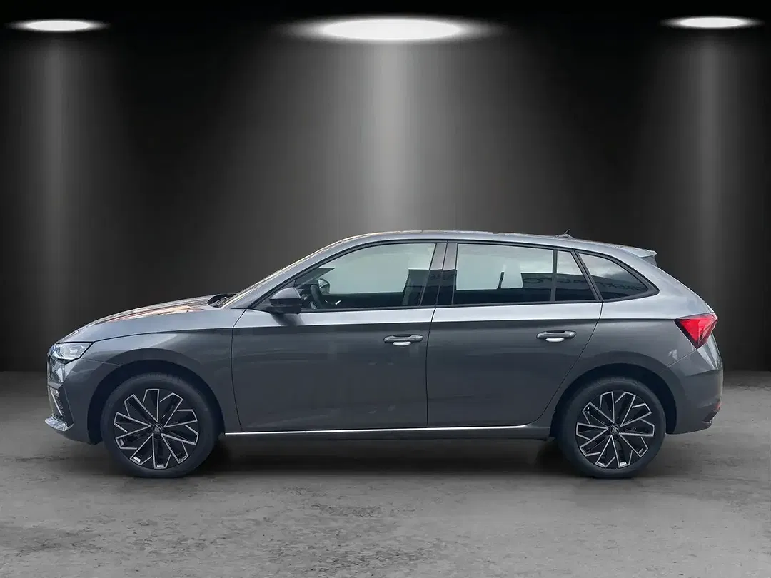 Skoda Scala - Thumbnail 2