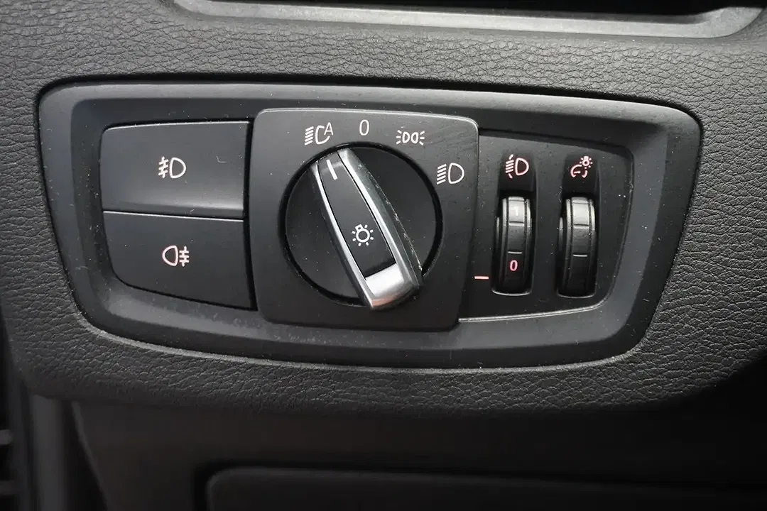 BMW X1 - Thumbnail 14