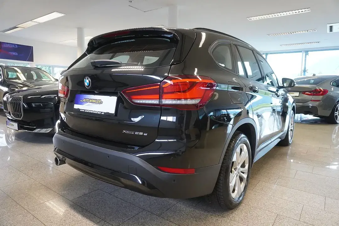BMW X1 - Thumbnail 5