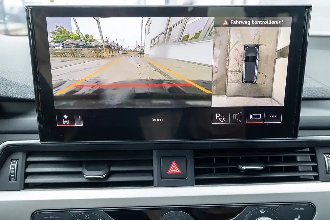 Audi A4 - Thumbnail 11