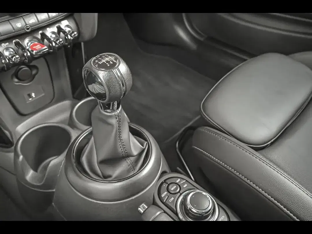 MINI One Cabrio - Thumbnail 11
