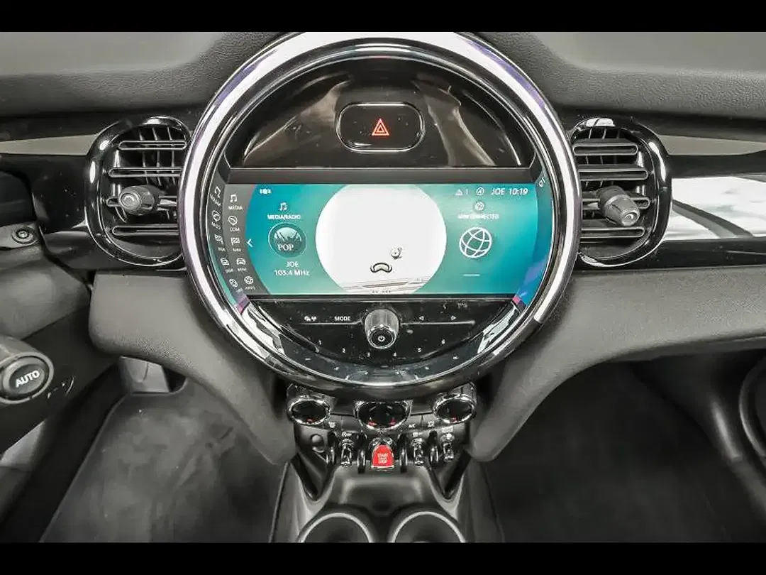 MINI One Cabrio - Thumbnail 12