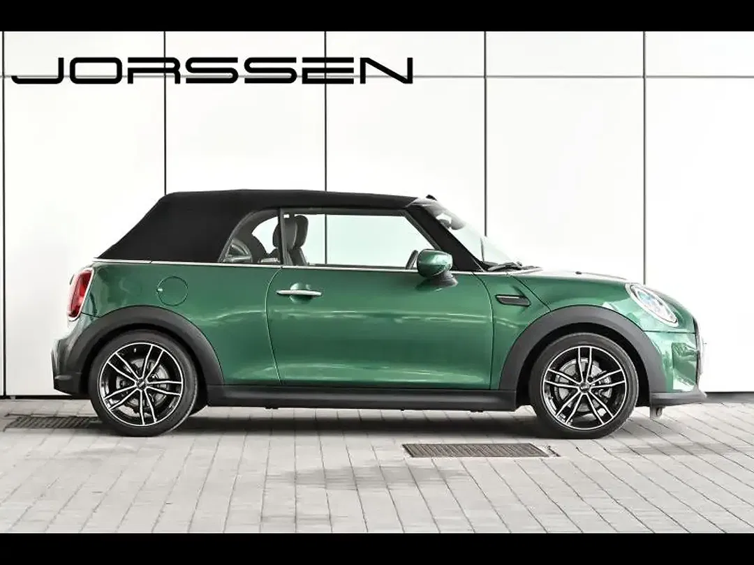 MINI One Cabrio - Thumbnail 3