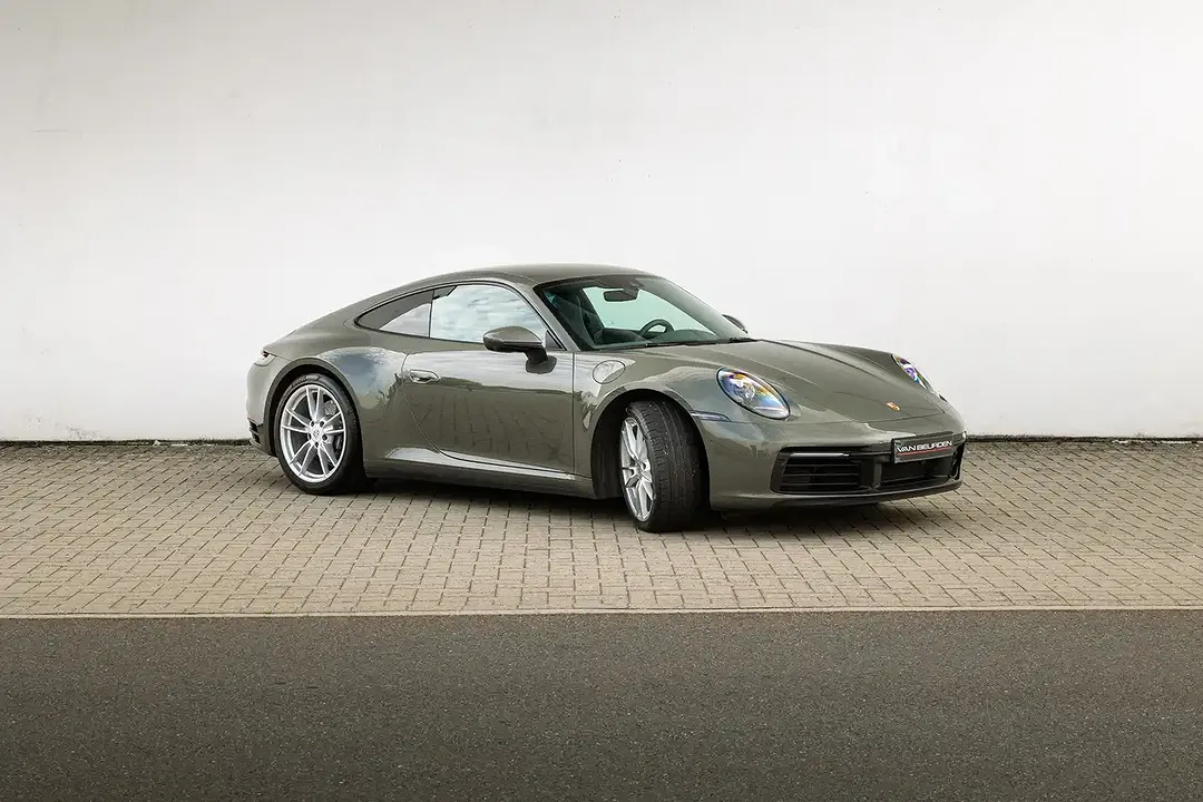 Porsche 992 - Thumbnail 7