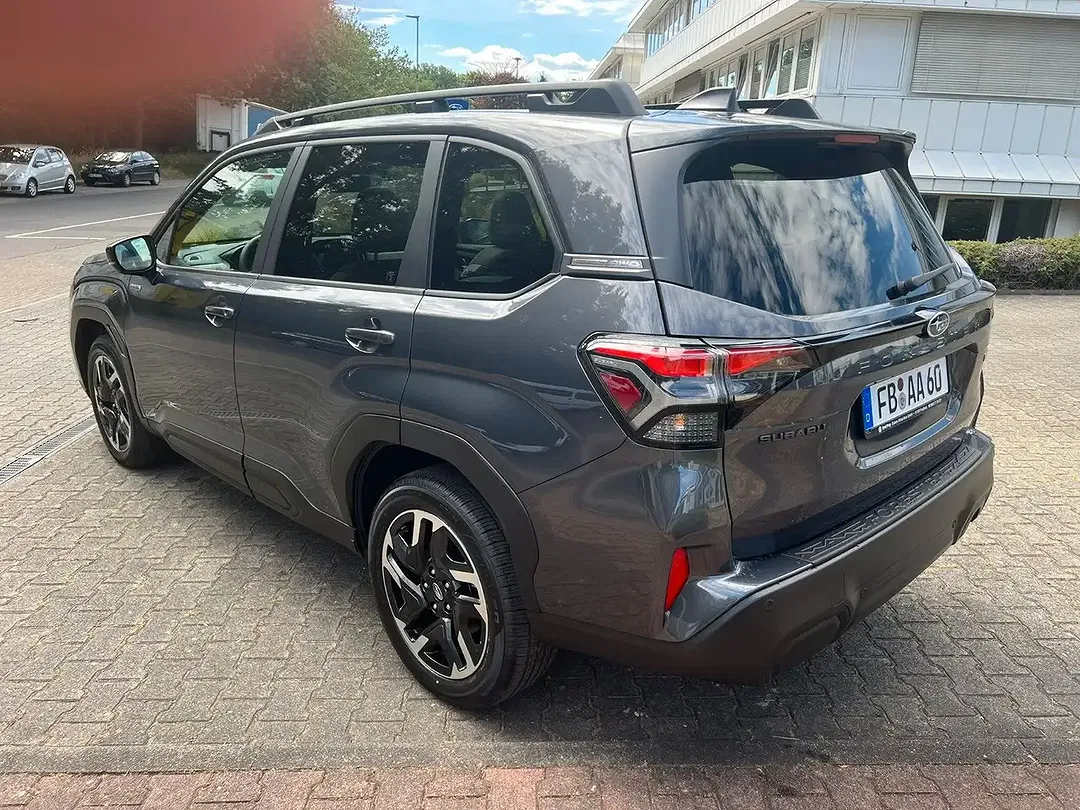 Subaru Forester - Thumbnail 10