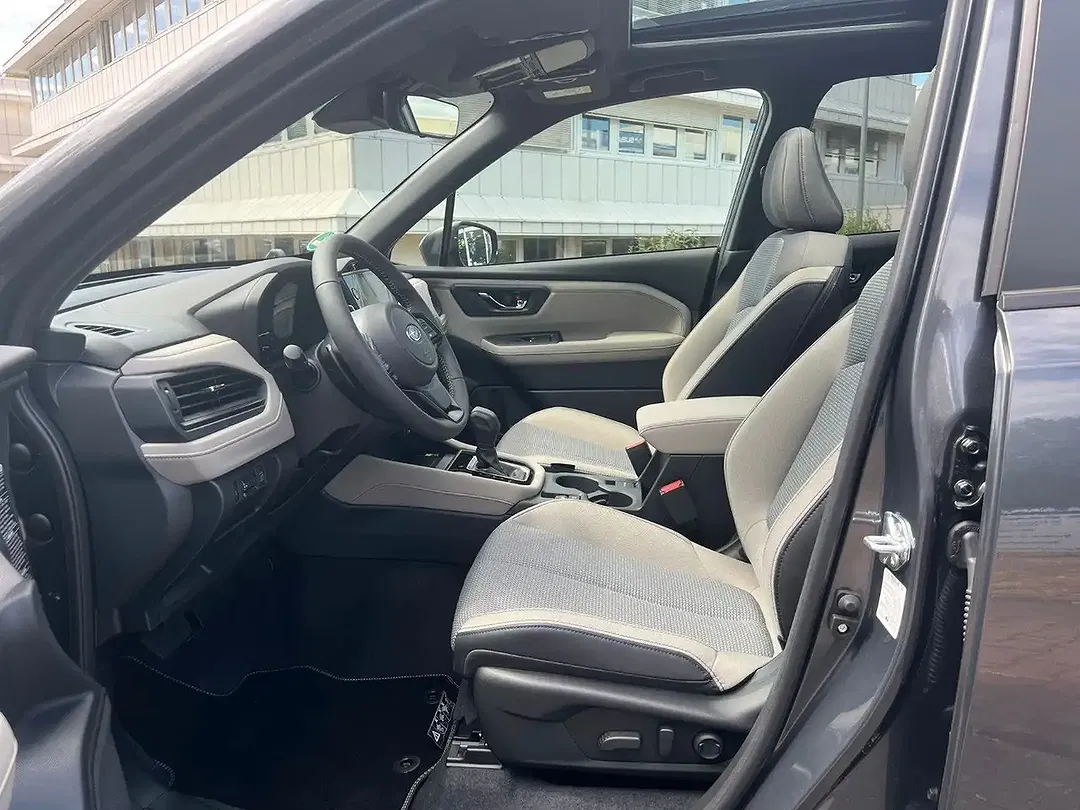 Subaru Forester - Thumbnail 12