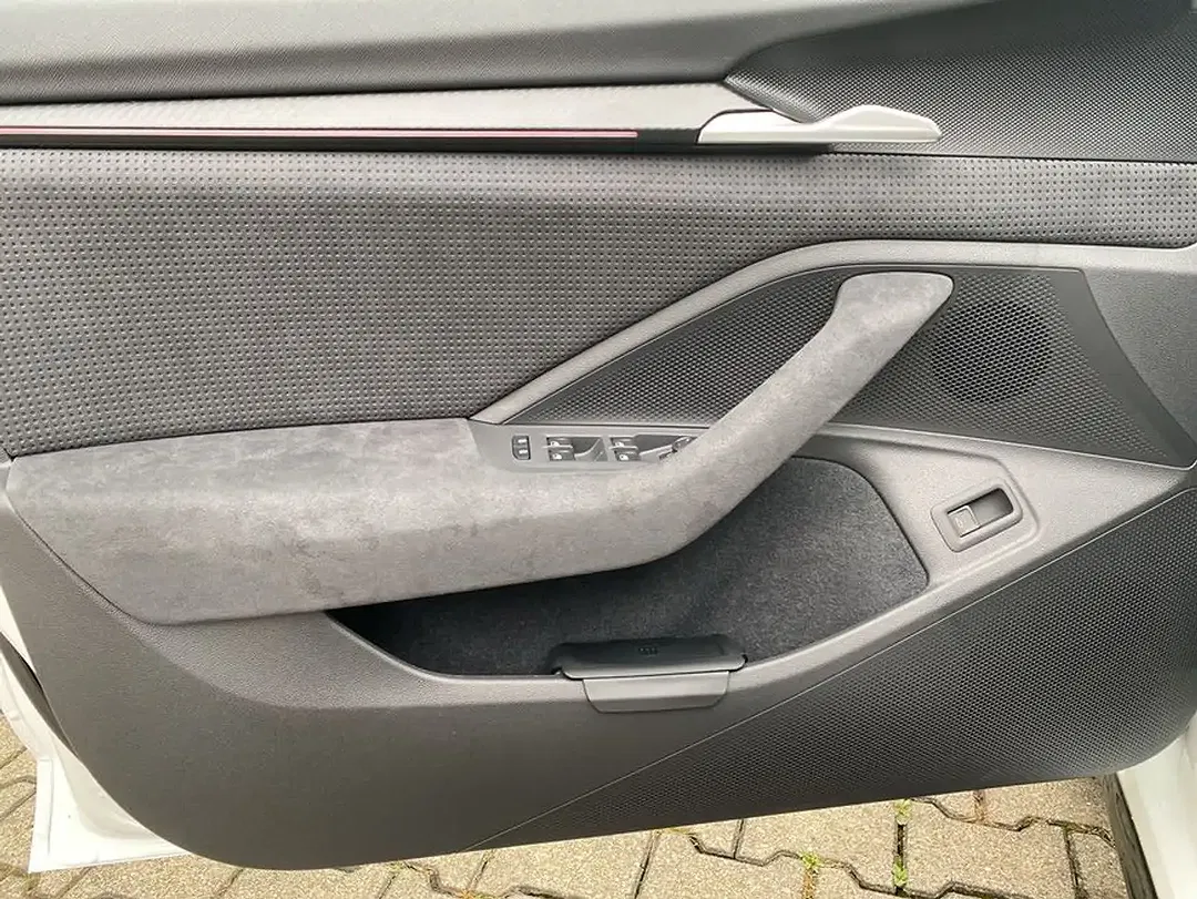 Skoda Superb - Thumbnail 12