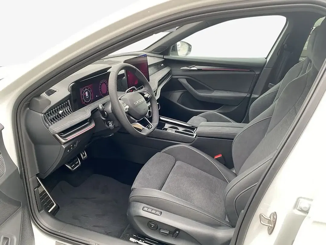 Skoda Superb - Thumbnail 6