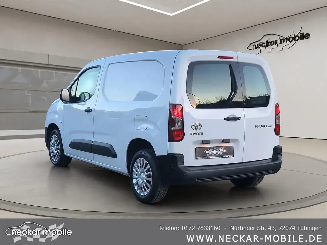 Toyota Proace City - Thumbnail 11