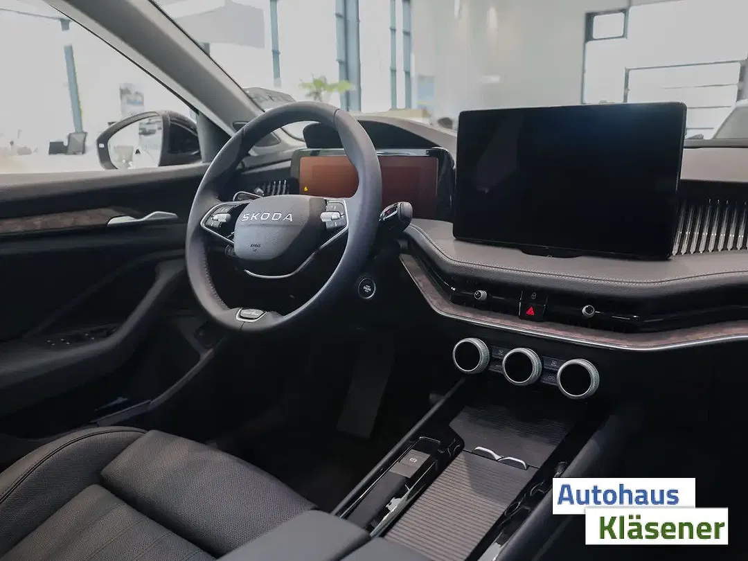 Skoda Superb - Thumbnail 8