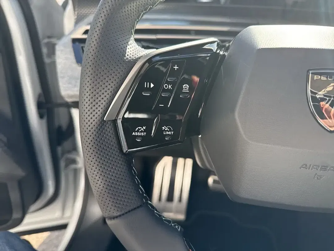 Peugeot 3008 - Thumbnail 15