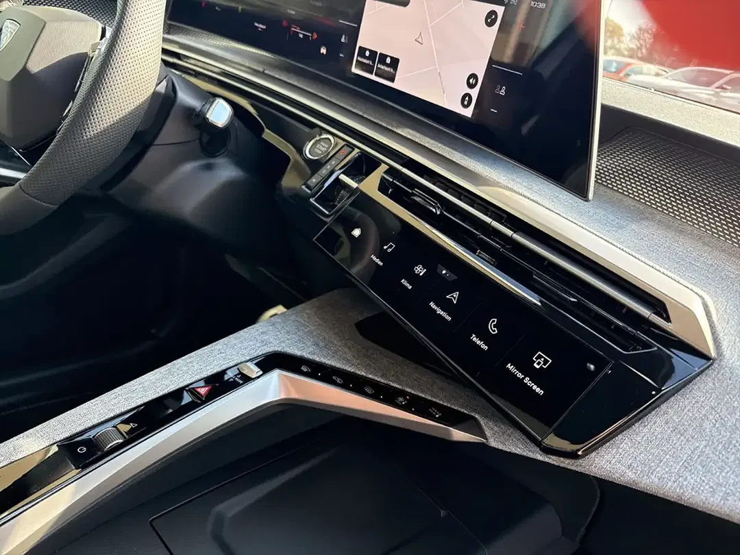 Peugeot 3008 - Thumbnail 19
