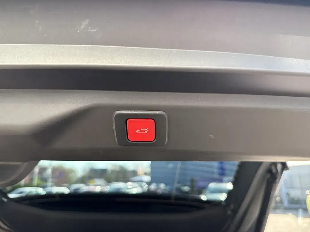 Peugeot 3008 - Thumbnail 26