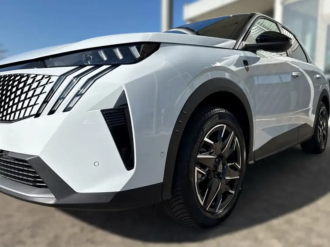 Peugeot 3008 - Thumbnail 7