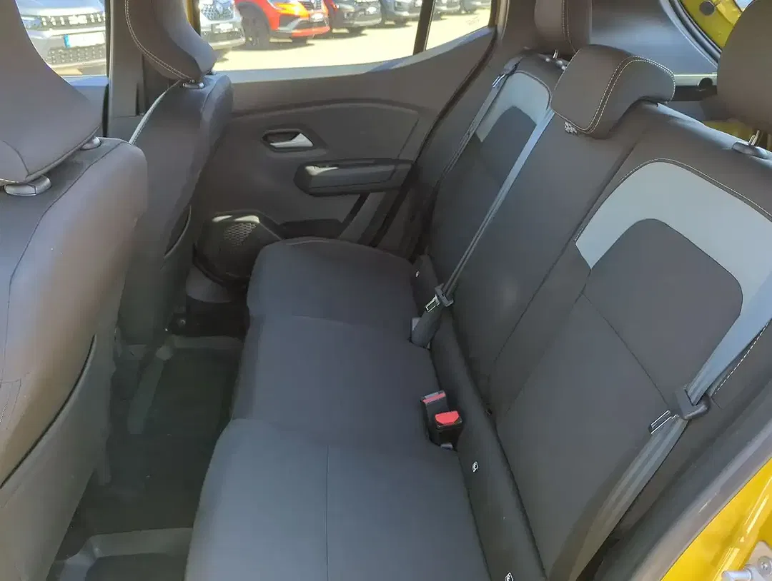 Dacia Sandero - Thumbnail 13