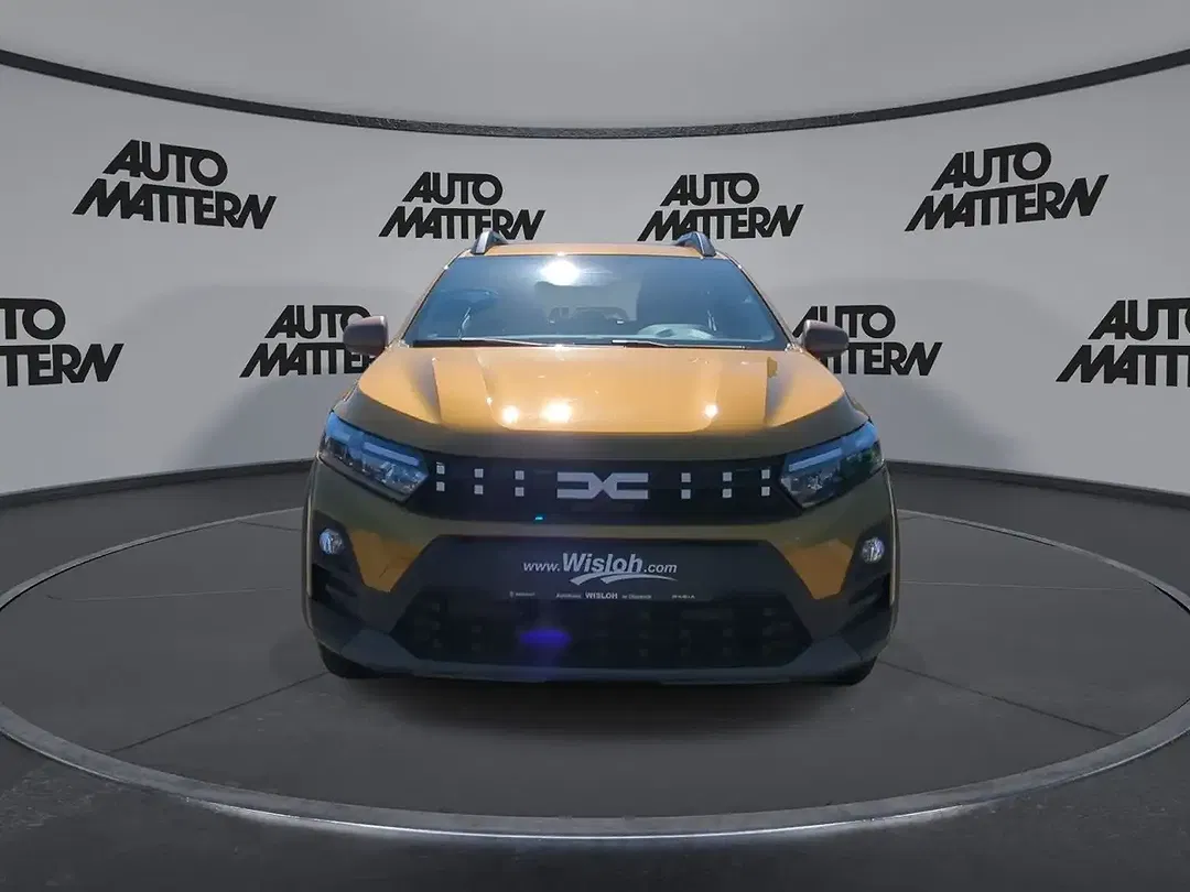 Dacia Sandero - Thumbnail 3